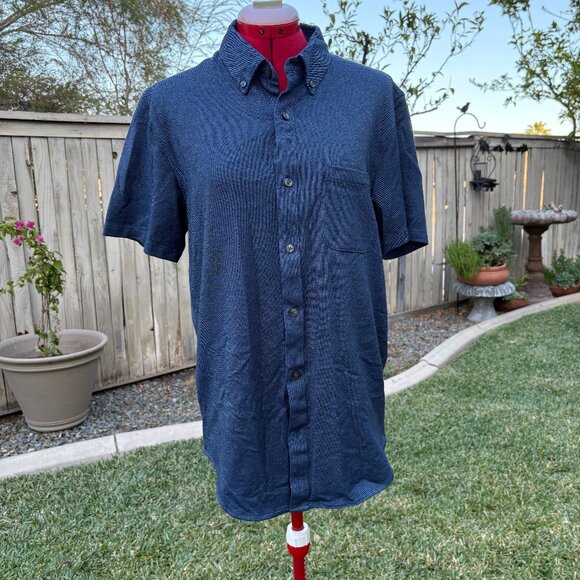 Men's Short Sleeve Button Up - Picture 1 of 4